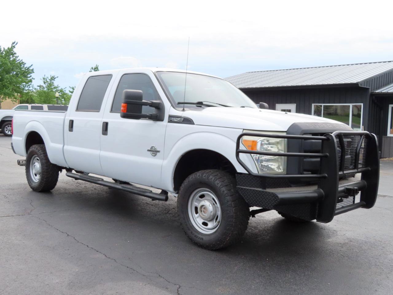 Used 2016 Ford F250 XL w/ Power Equipment Group AWD/4WD image 8