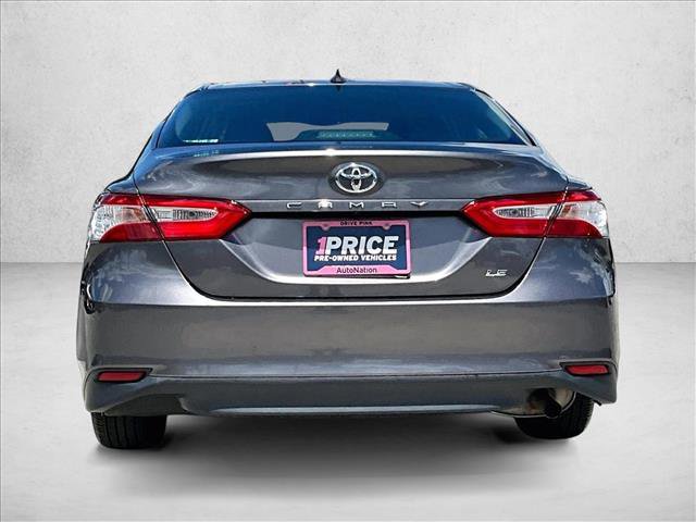Used 2020 Toyota Camry LE FWD image 4
