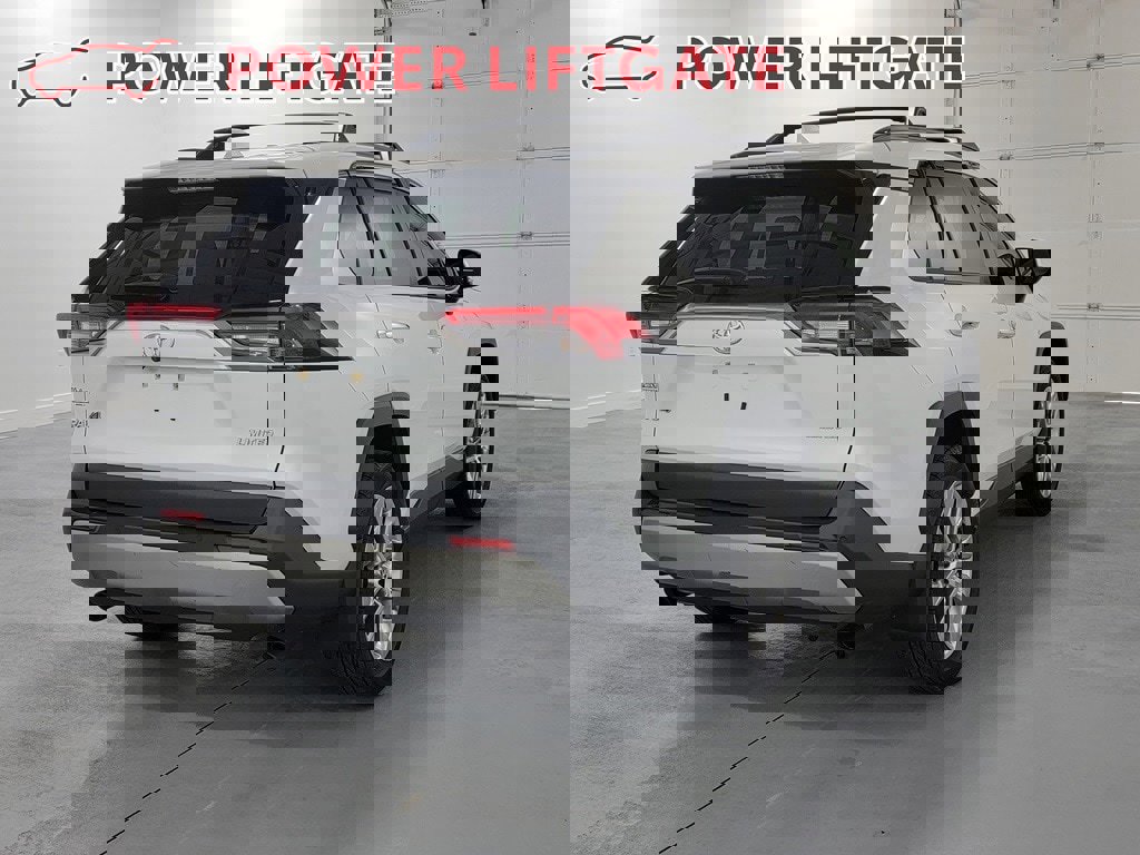 Used 2023 Toyota RAV4 Limited image 9