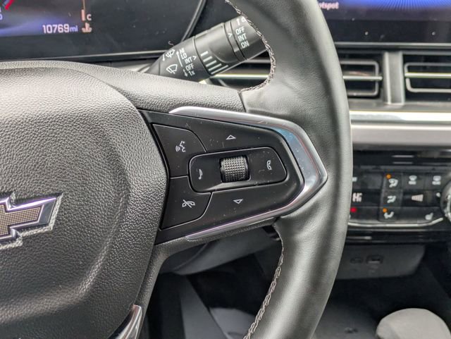 Used 2025 Chevrolet Trax ACTIV w/ Sunroof Package image 19