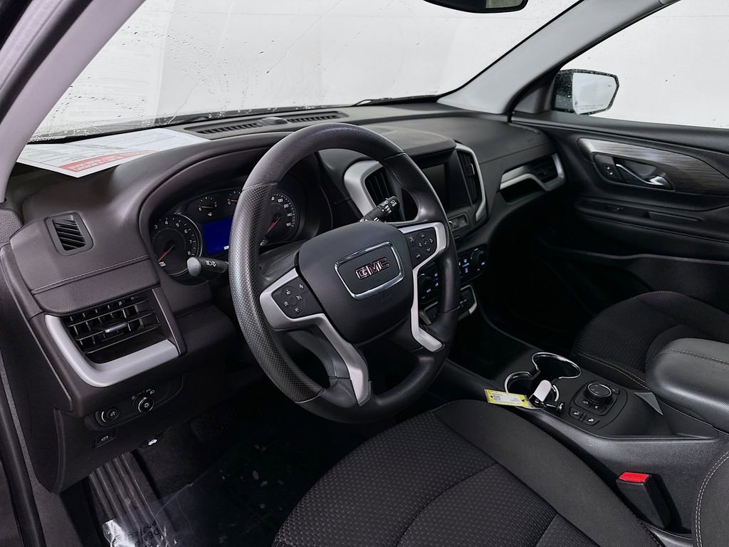 Used 2023 GMC Terrain SLE w/ Driver Convenience Package image 13