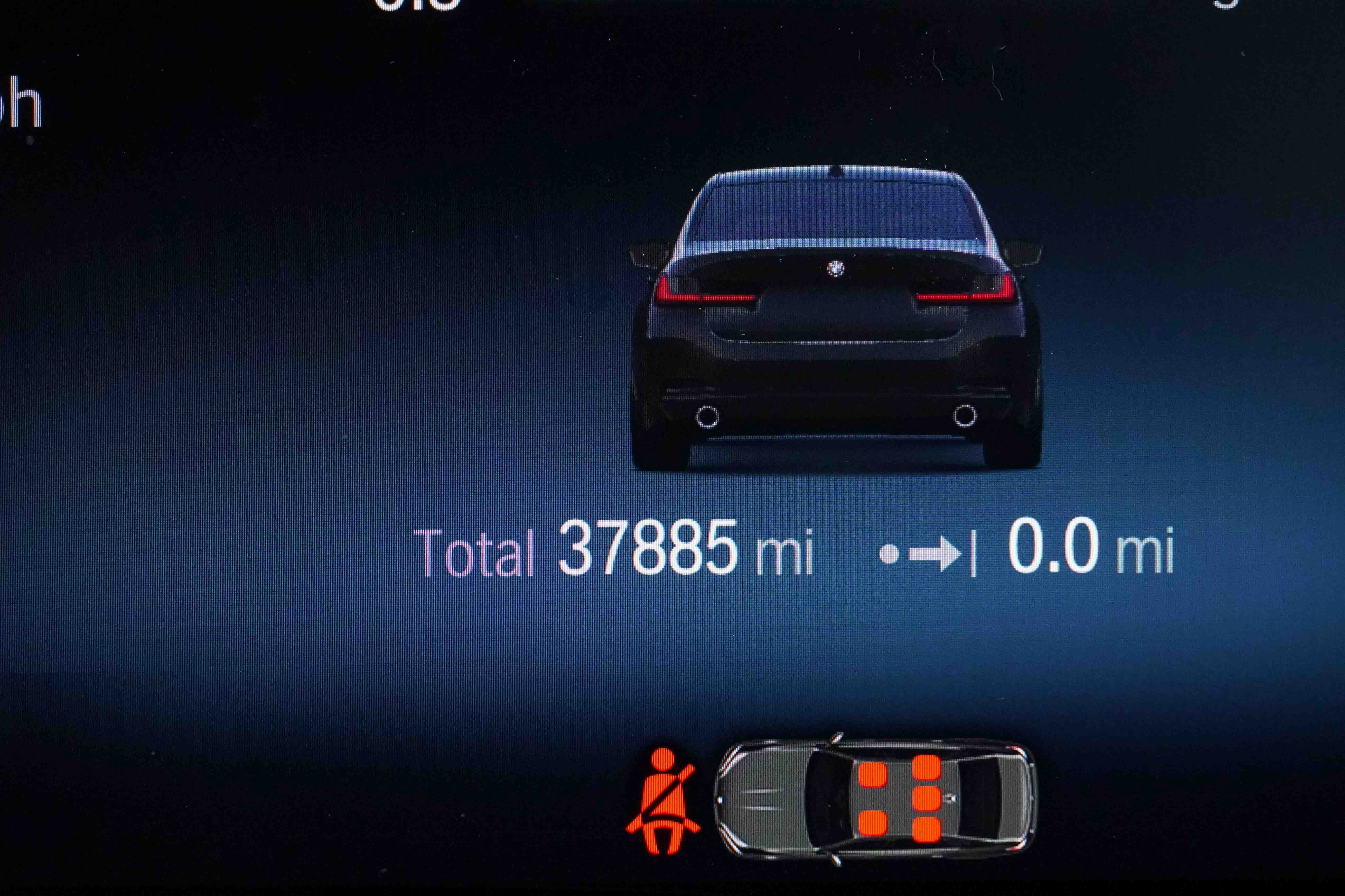 Used 2024 BMW 330i Sedan w/ Convenience Package image 21