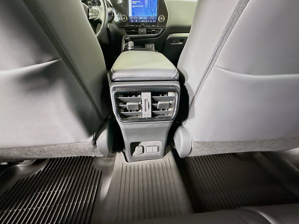 Certified 2024 Lexus NX 250 FWD w/ Towing Package (2000 Lbs) image 26