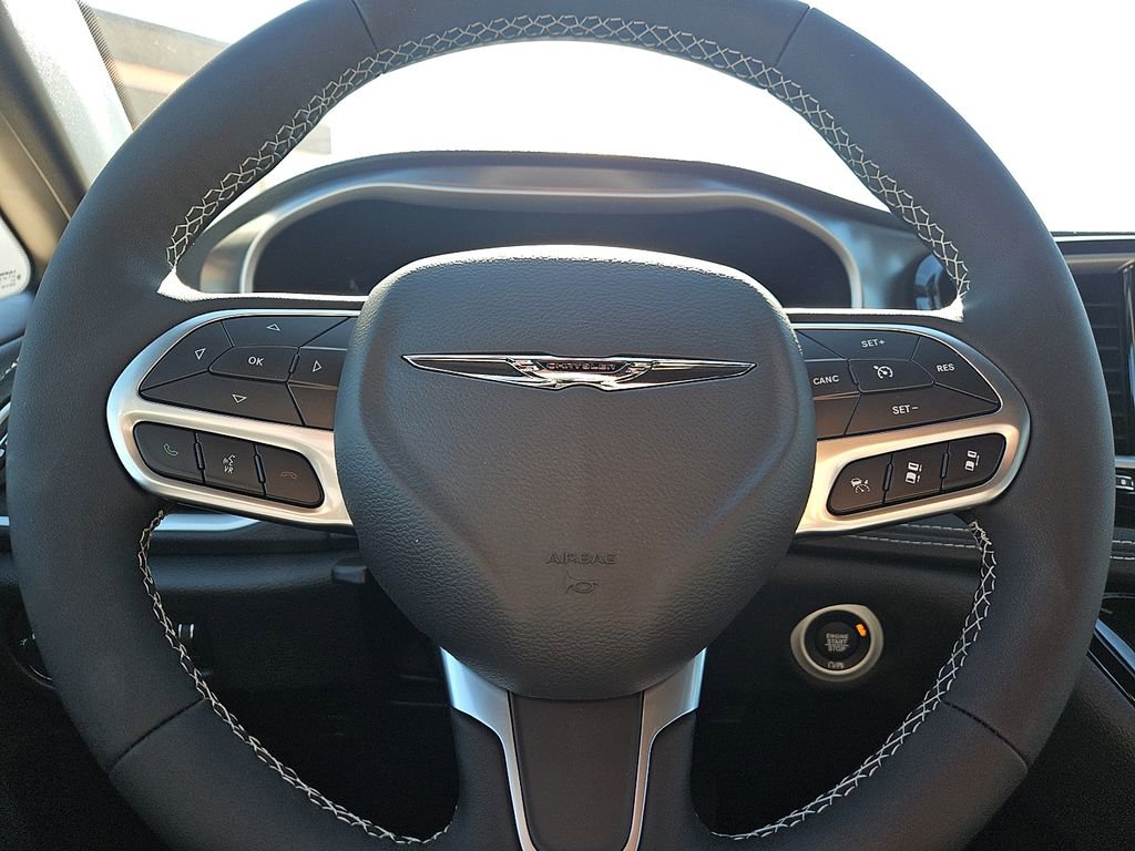 New 2026 Chrysler Pacifica Select image 19