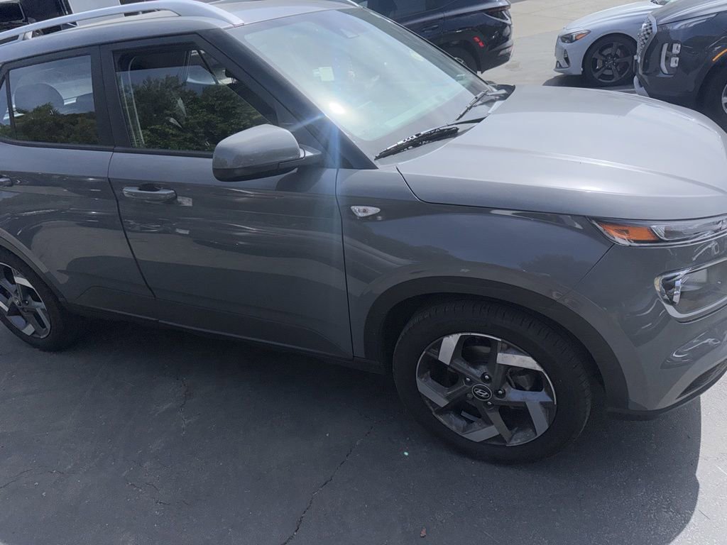 Used 2021 Hyundai Venue SEL w/ Cargo Package