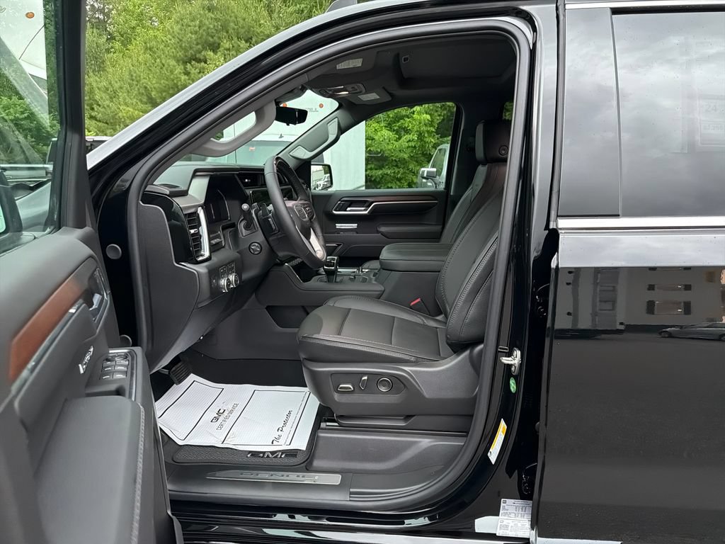 New 2026 GMC Sierra 1500 Denali w/ Technology Package AWD/4WD image 10