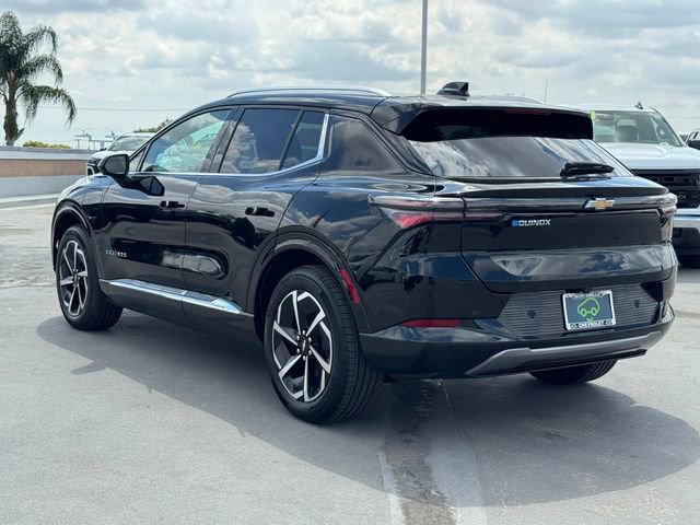 Certified 2025 Chevrolet Equinox EV LT w/ Convenience Package image 3