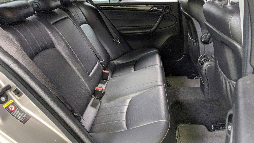 Used 2005 Mercedes-Benz C 320 4MATIC Sedan image 24