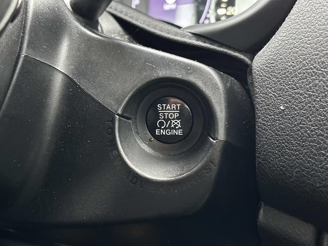 Used 2017 Jeep Renegade Altitude AWD/4WD image 25