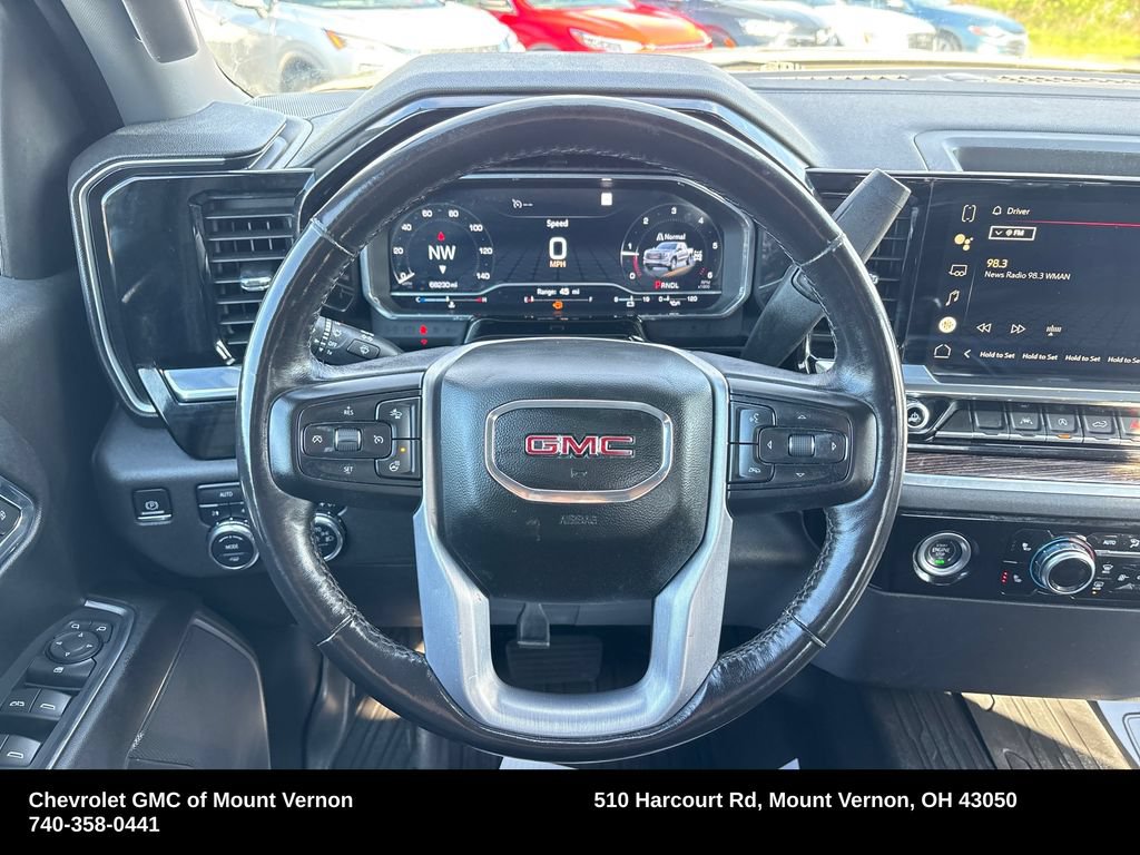 Used 2022 GMC Sierra 1500 Elevation w/ LPO, Elevation Black Package AWD/4WD image 18