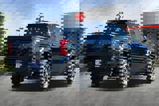 Certified 2024 Toyota Tacoma TRD Off-Road image 5