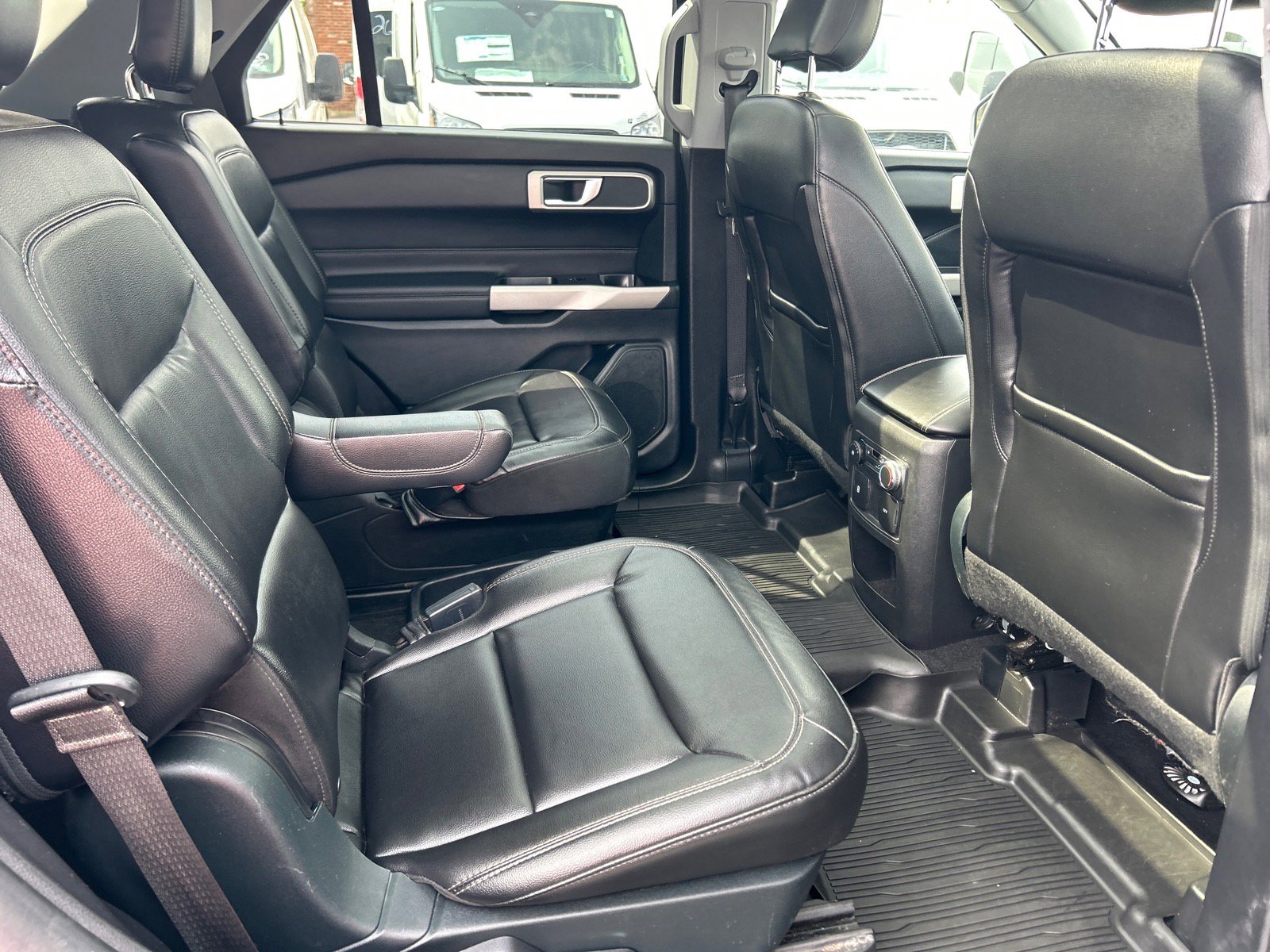 Certified 2021 Ford Explorer XLT w/ Equipment Group 202A image 22