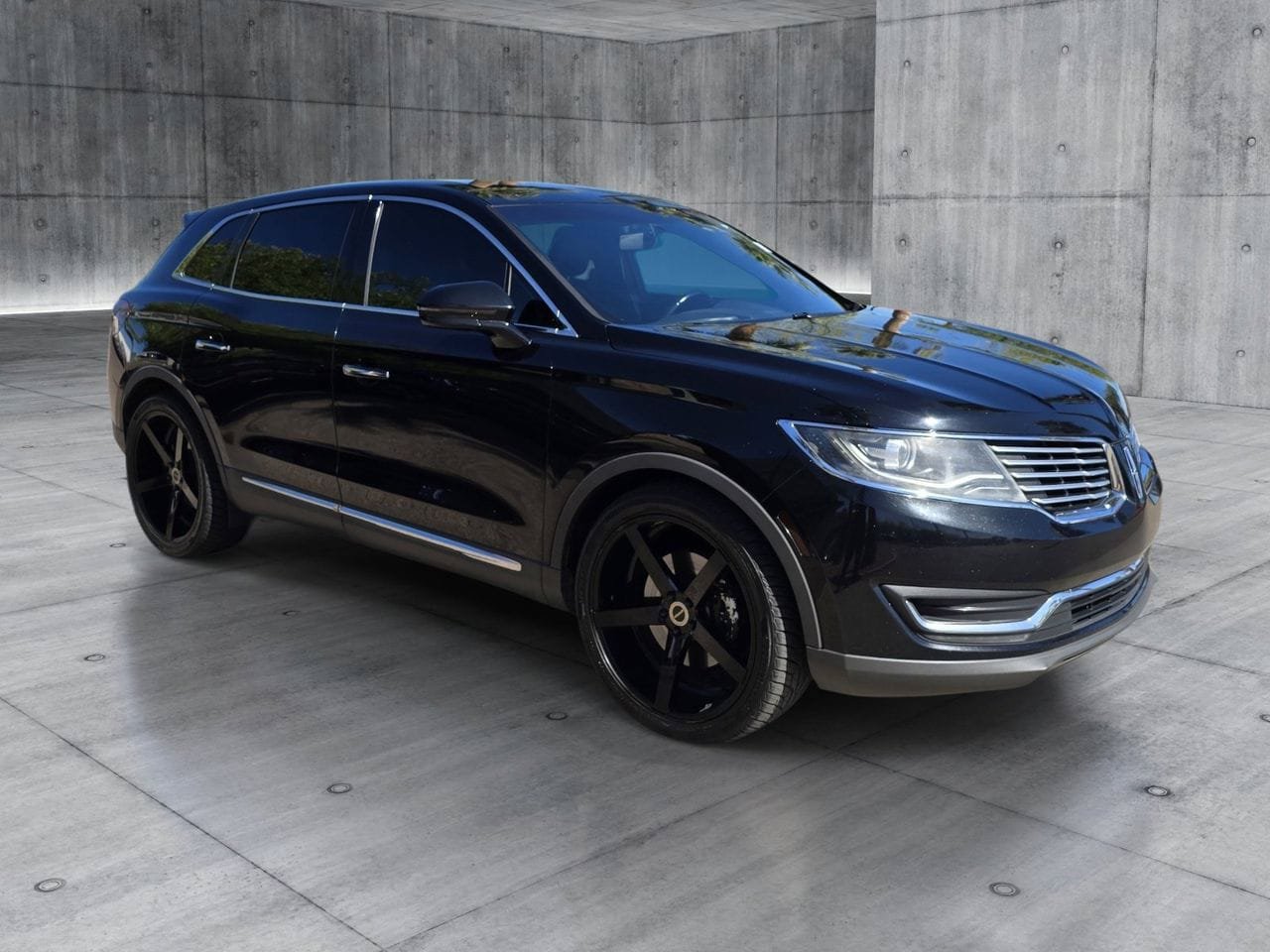 Used 2016 Lincoln MKX Select w/ Select Plus Package FWD image 49