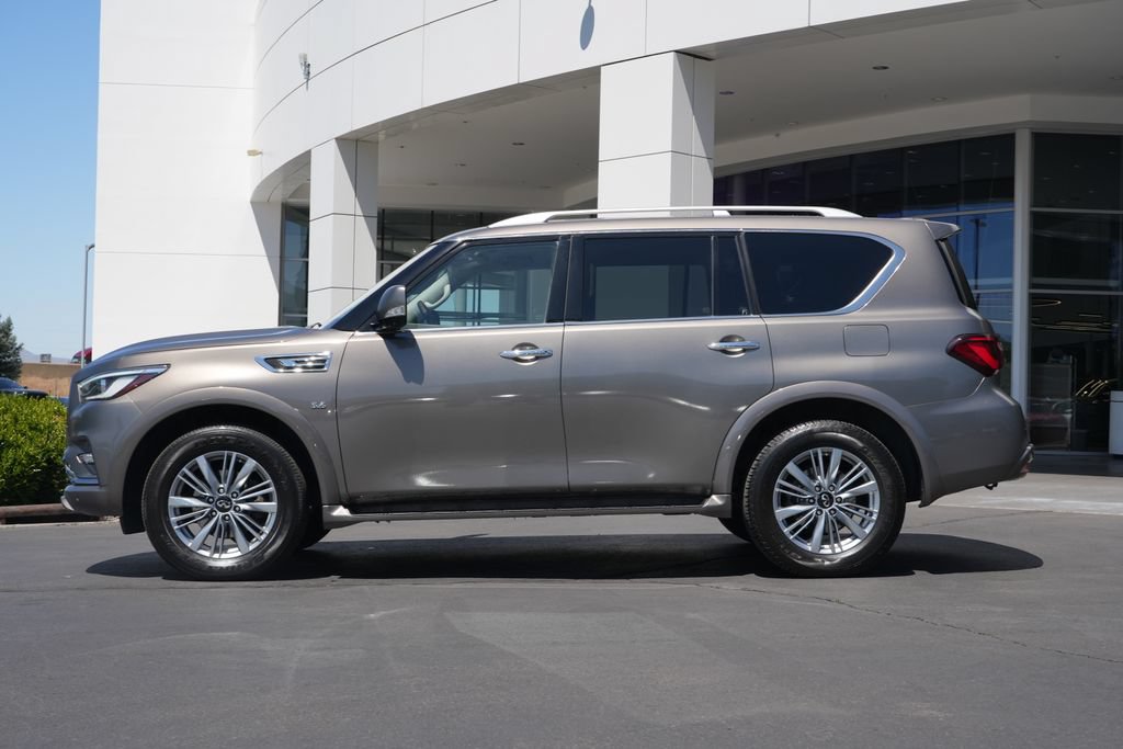 Used 2019 INFINITI QX80 Luxe AWD/4WD image 2