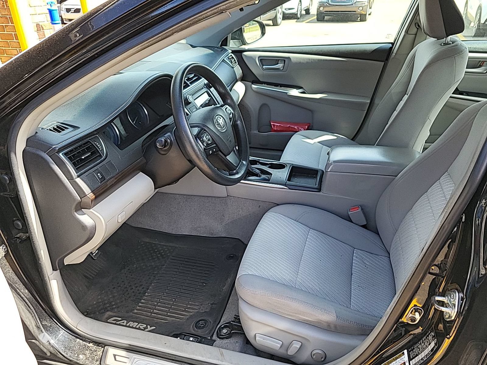Used 2017 Toyota Camry LE w/ Protection Package (Q2) FWD image 8
