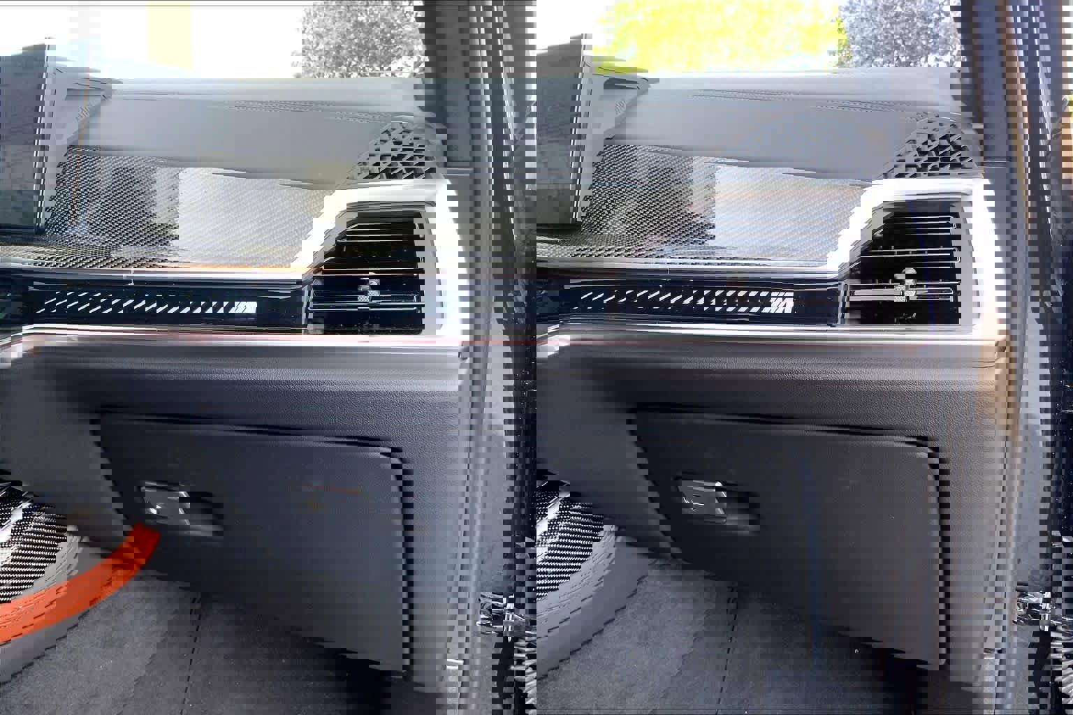 Certified 2024 BMW X7 M60i w/ Executive Package image 20