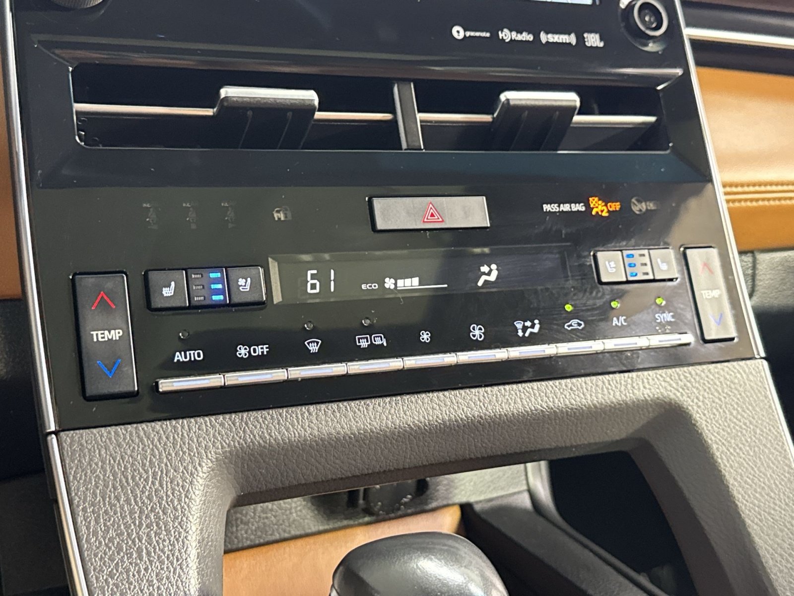 Used 2020 Toyota Avalon Limited w/ Advanced Safety Package FWD image 33
