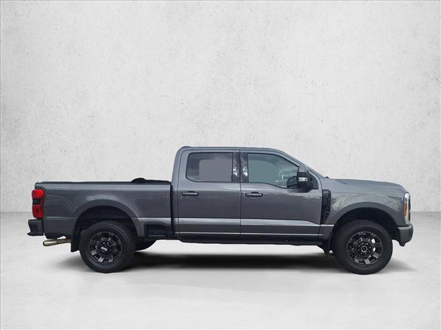 Used 2023 Ford F250 Lariat w/ Sport Appearance Package AWD/4WD image 4