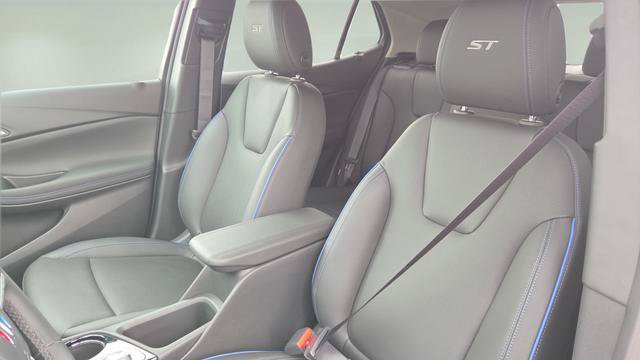 New 2026 Buick Encore GX Sport Touring FWD image 26