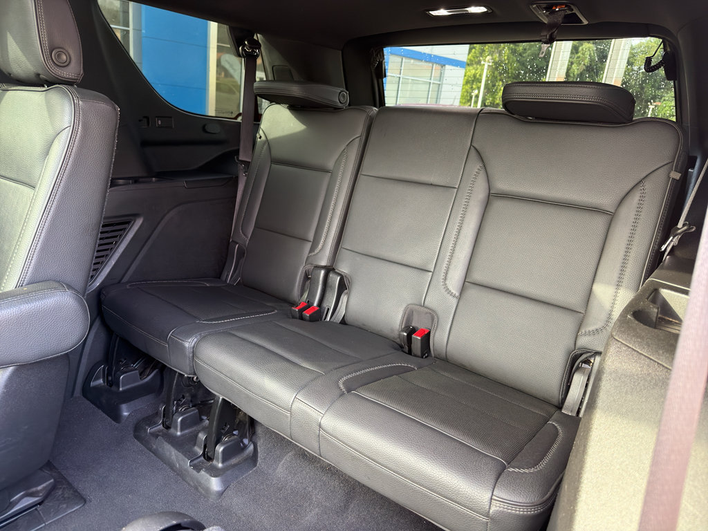 Certified 2021 GMC Yukon Denali w/ Denali Premium Package RWD image 16
