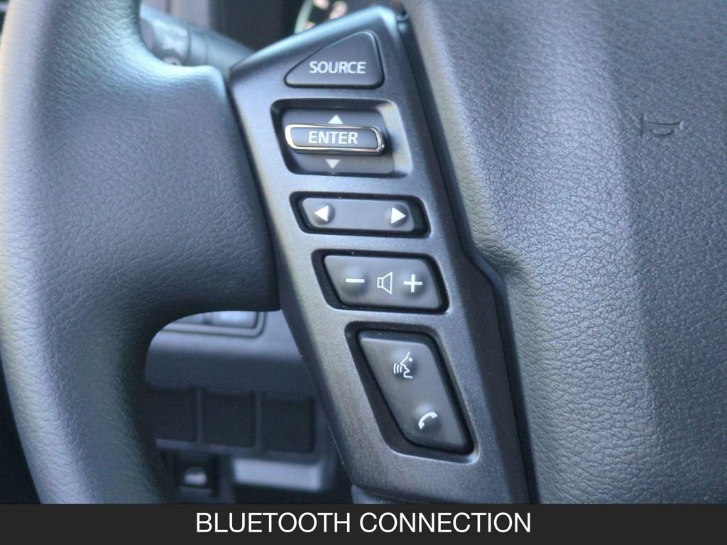 Used 2022 Nissan Frontier SV w/ Technology Package AWD/4WD image 17