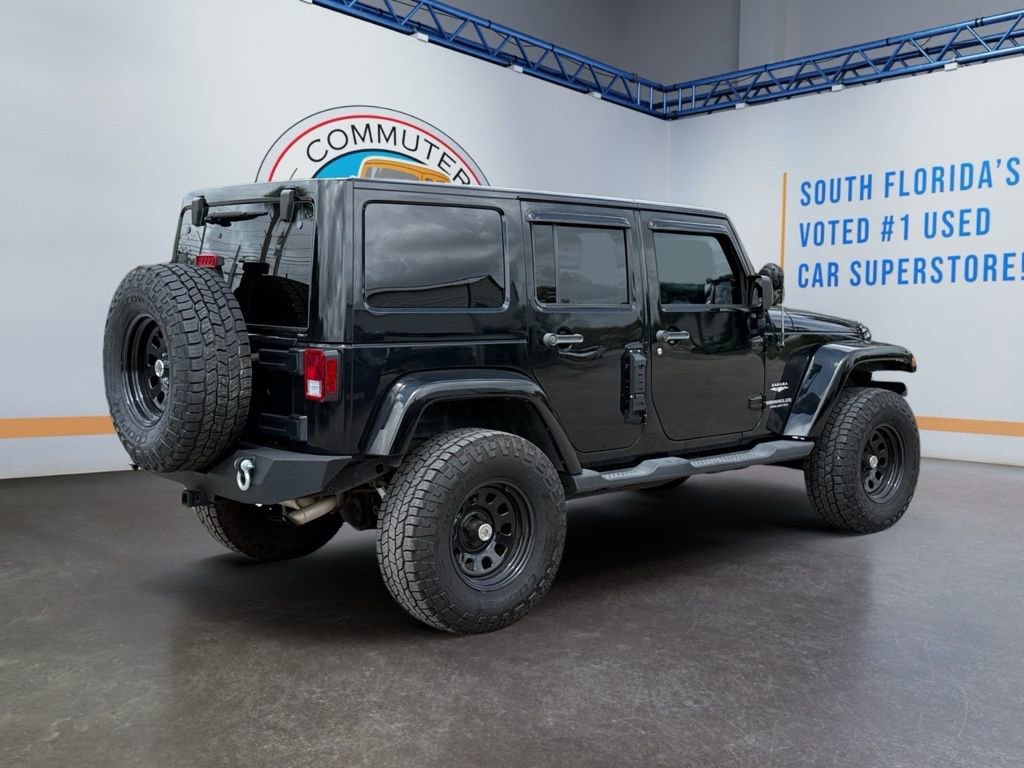 Used 2011 Jeep Wrangler Unlimited Sahara w/ Connectivity Group AWD/4WD image 6