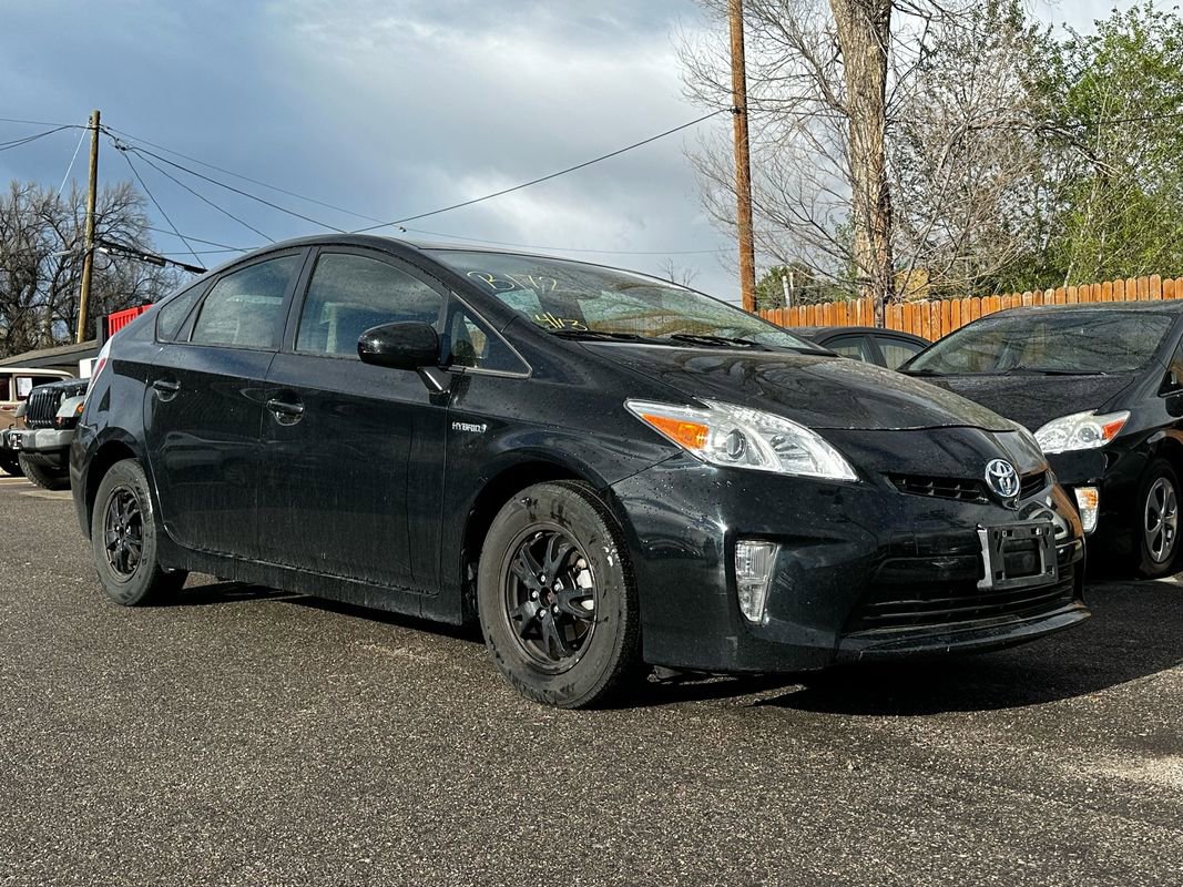 Used 2015 Toyota Prius Two FWD image 8