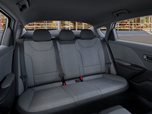 New 2025 Kia K4 LX image 16