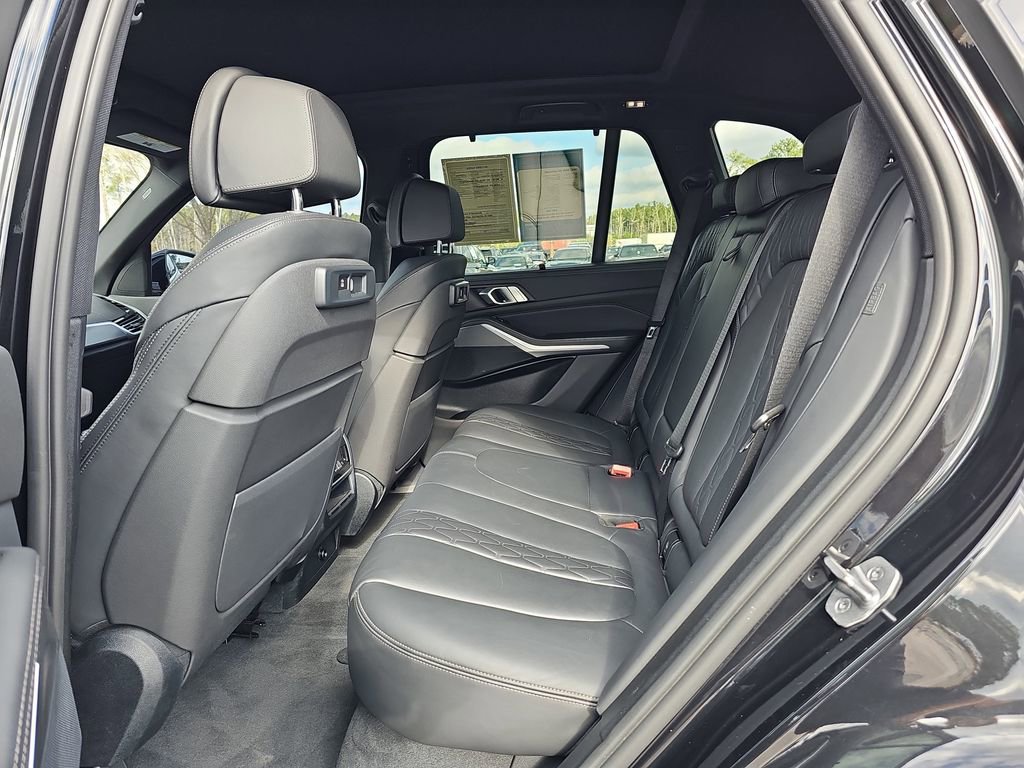 Used 2022 BMW X5 xDrive40i w/ Premium Package image 19