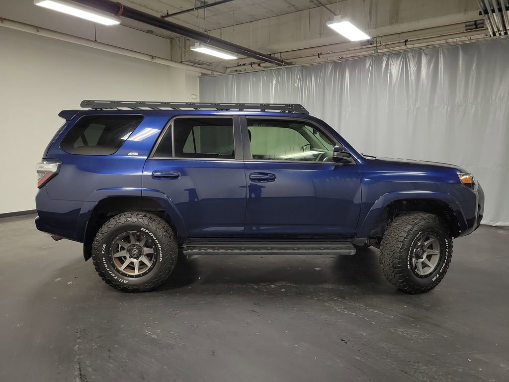 Used 2020 Toyota 4Runner SR5 image 9