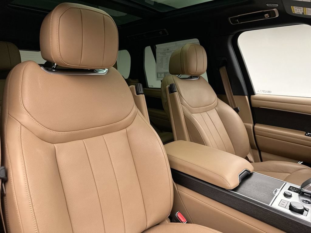 Used 2023 Land Rover Range Rover SE AWD/4WD image 18