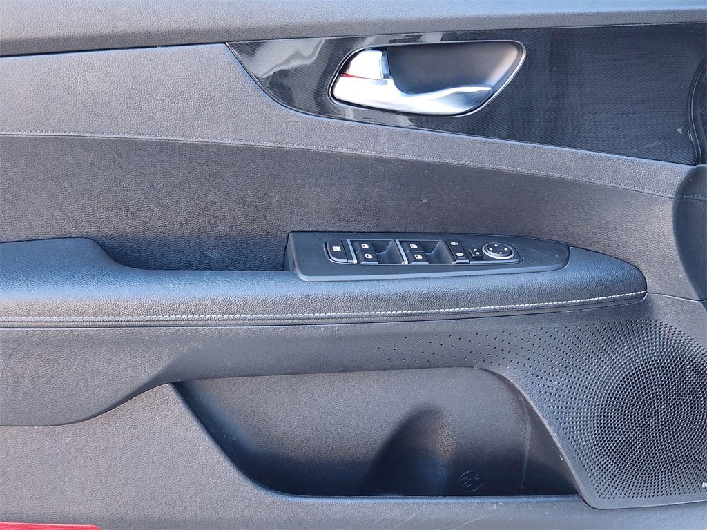 Certified 2022 Kia Forte GT-Line w/ GT-Line Premium Package image 22