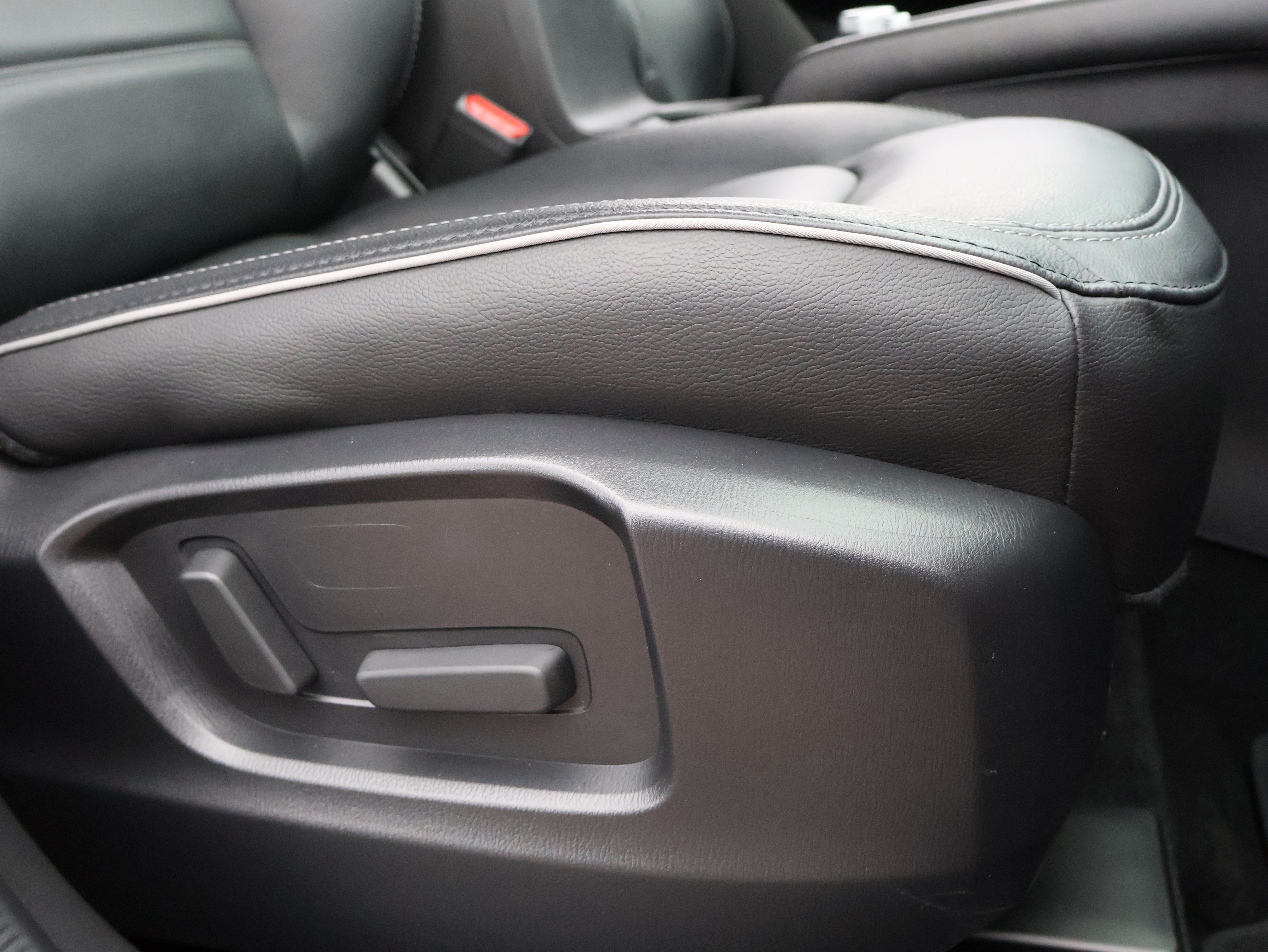 Used 2025 MAZDA CX-5 AWD 2.5 S w/ Preferred Package image 9