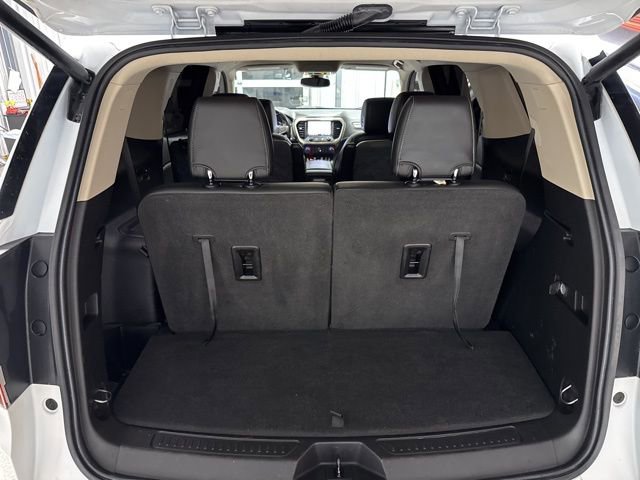 Used 2021 GMC Acadia Denali image 17