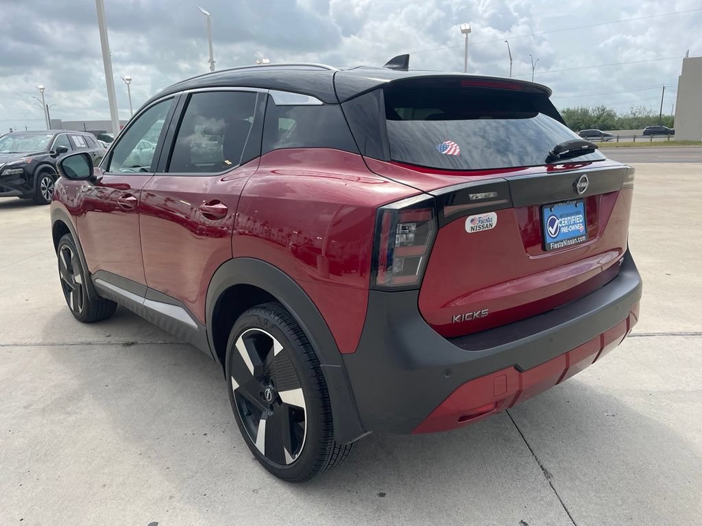 Certified 2025 Nissan Kicks SR FWD image 5
