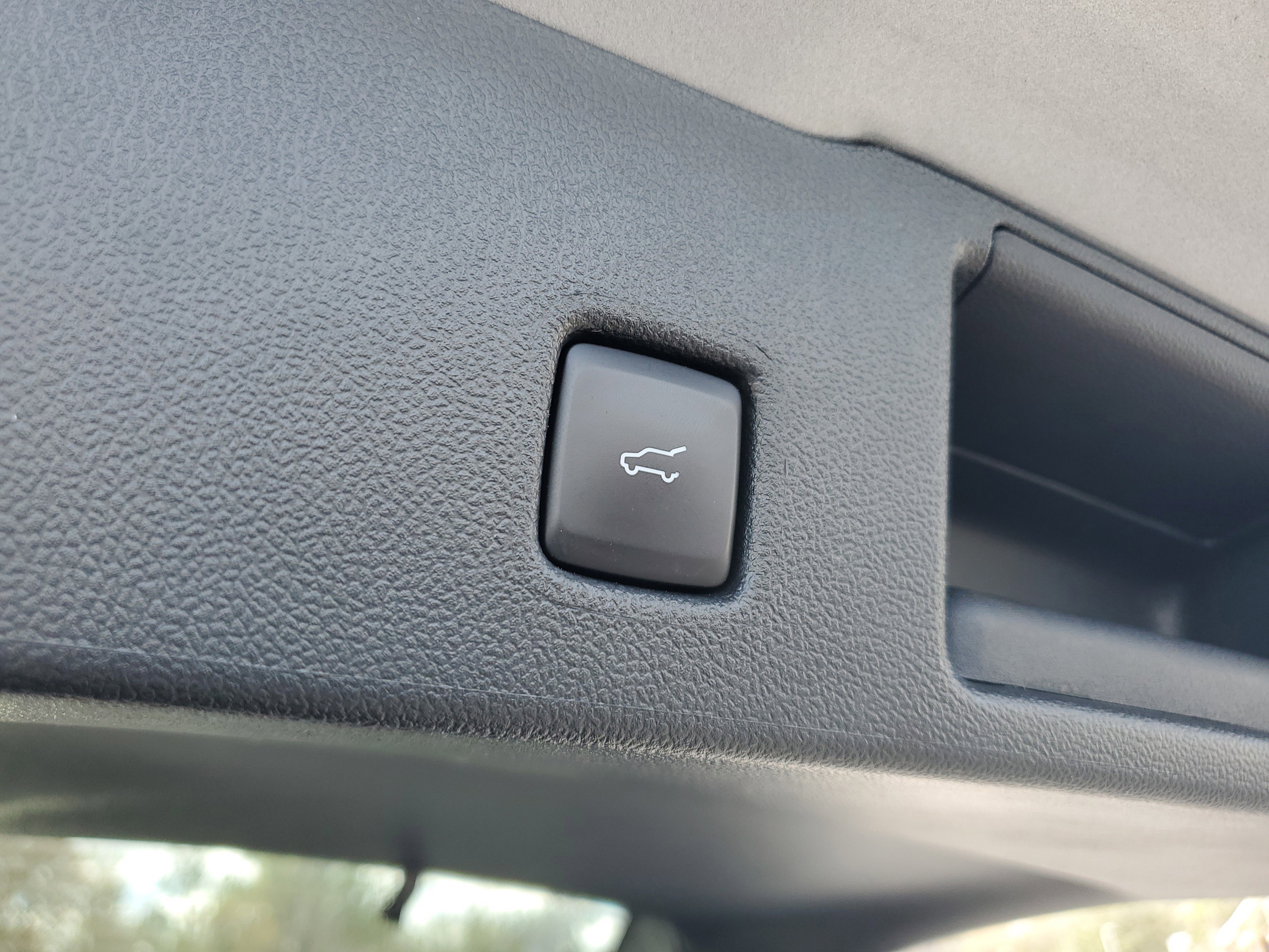 Used 2024 Ford Escape Active image 25