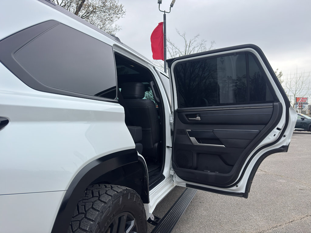 Used 2026 Toyota Sequoia Platinum image 22