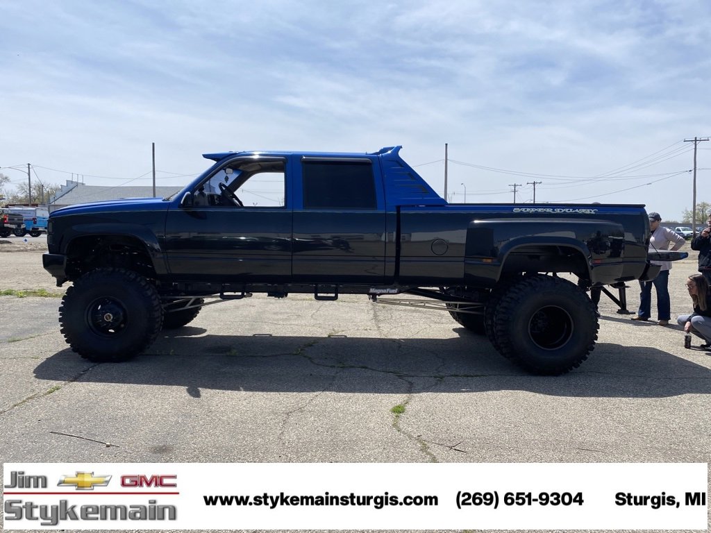 Used 1999 Chevrolet Silverado 3500 4x4 Crew Cab w/ Preferred Equipment Group 3 image 4