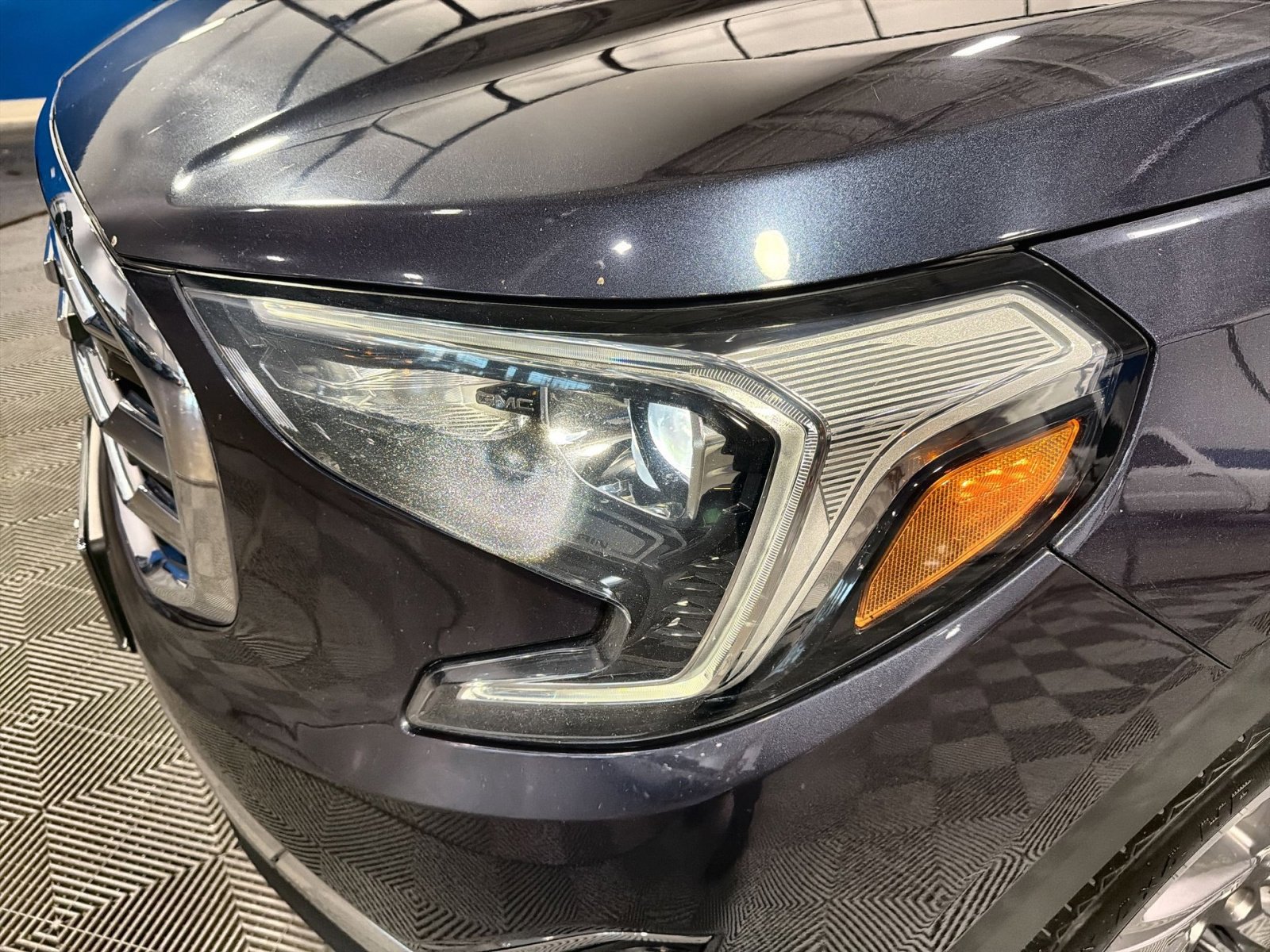 Used 2018 GMC Terrain SLT AWD/4WD image 13