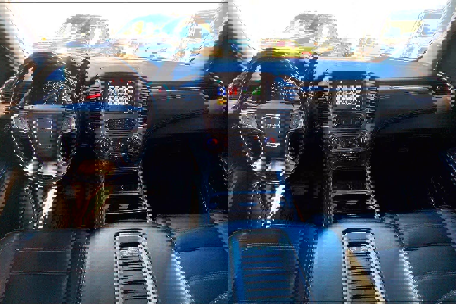 Used 2019 GMC Yukon XL Denali w/ Open Road Package image 15