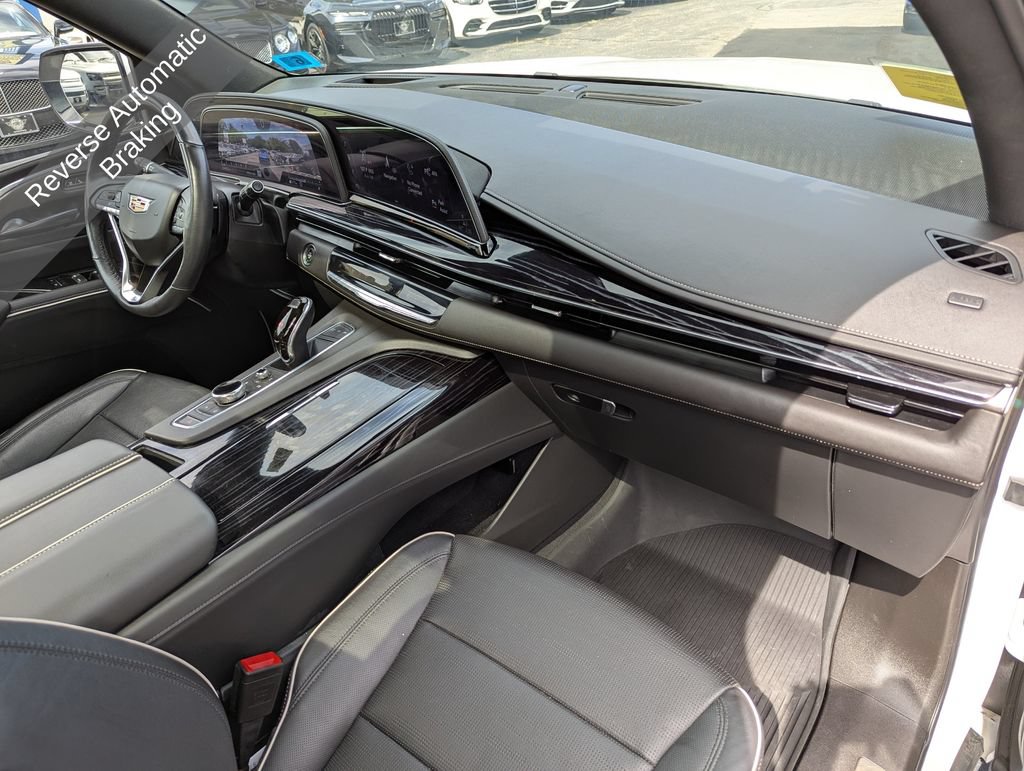 Used 2021 Cadillac Escalade Sport w/ Driver Assist Tech Package AWD/4WD image 37