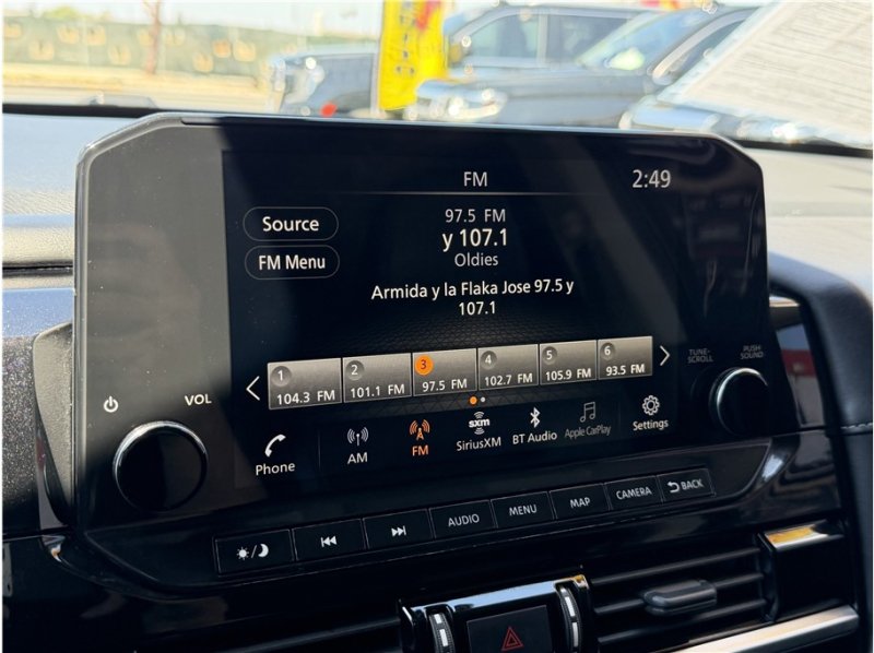 Used 2022 Nissan Pathfinder SL FWD image 50