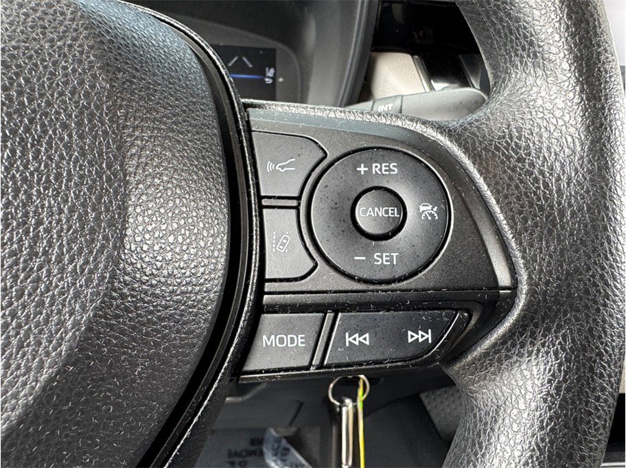 Used 2022 Toyota Corolla LE w/ Carpet Mat Package (TMS) image 14