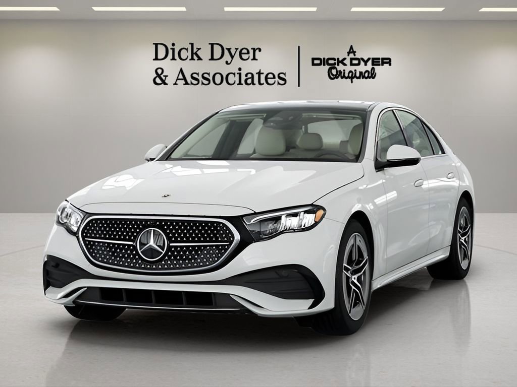 Used 2025 Mercedes-Benz E 350 Sedan image 13