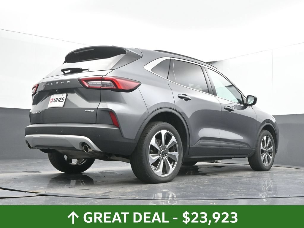 Used 2024 Ford Escape Platinum AWD/4WD image 24