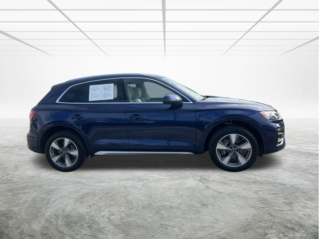 Used 2023 Audi Q5 2.0T Premium Plus image 3