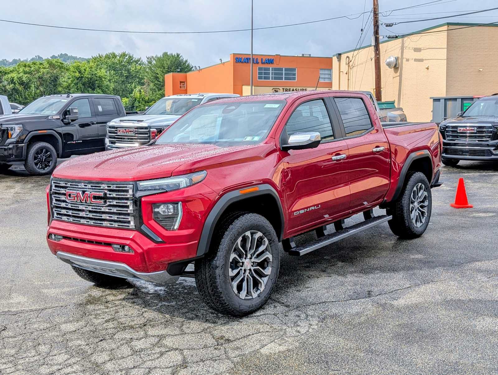 New 2026 GMC Canyon Denali AWD/4WD image 1
