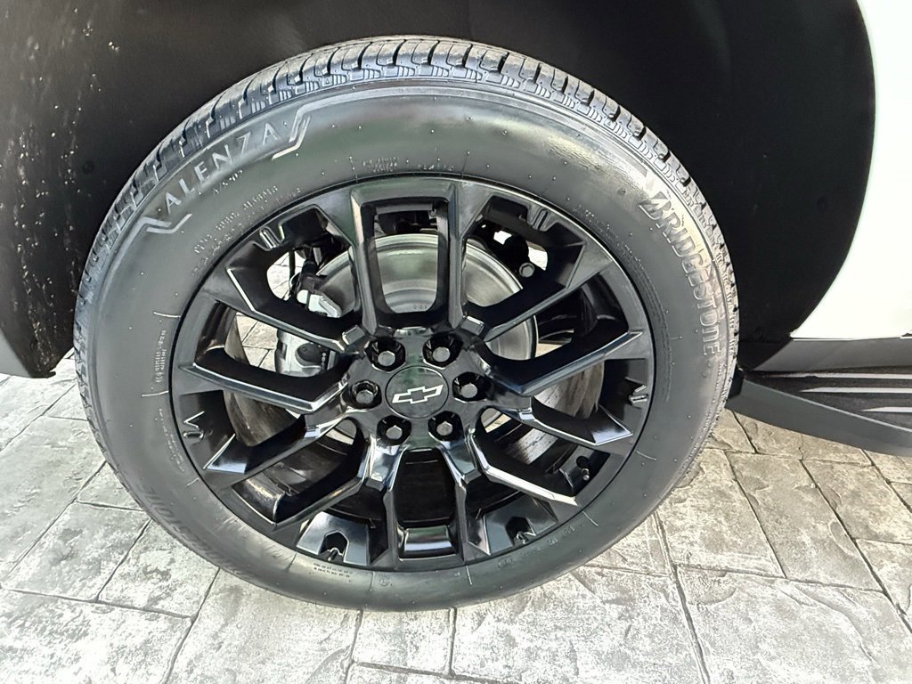 New 2026 Chevrolet Suburban LT w/ LPO, Dark Essentials Package image 53