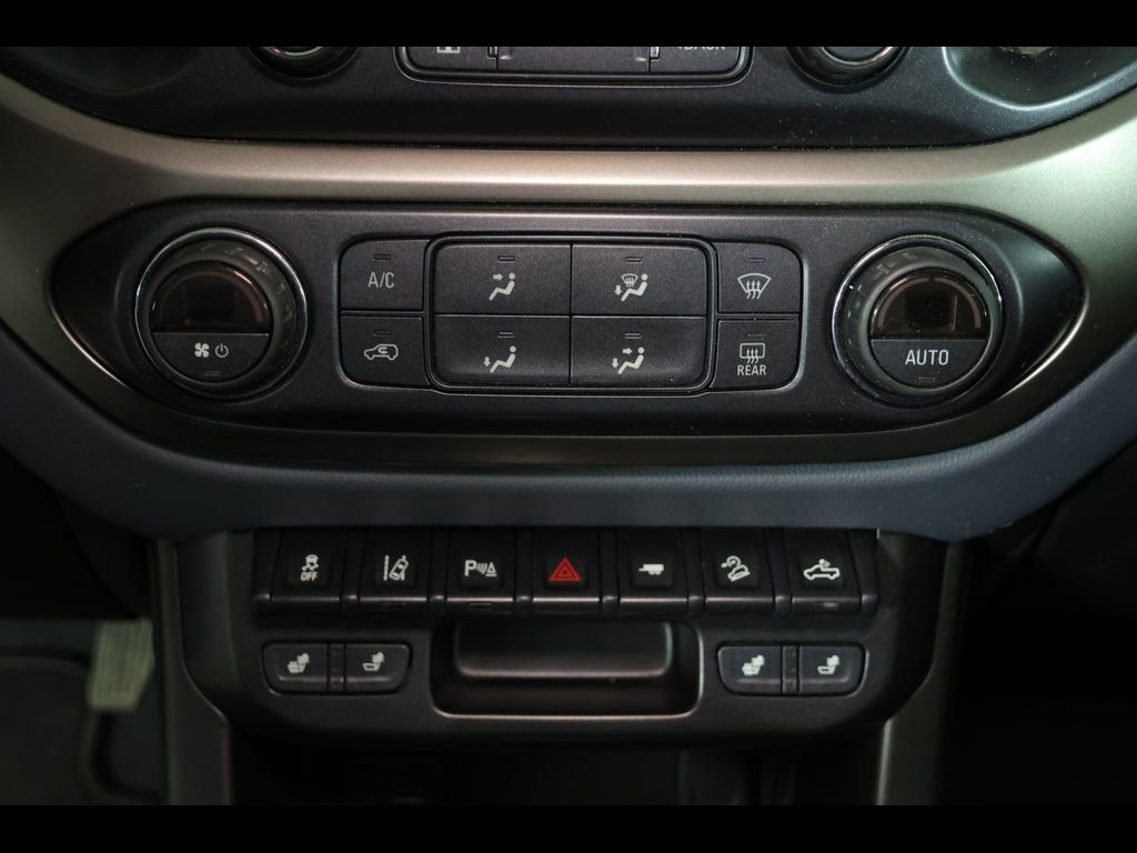 Used 2021 Chevrolet Colorado Z71 w/ Safety Package AWD/4WD image 27