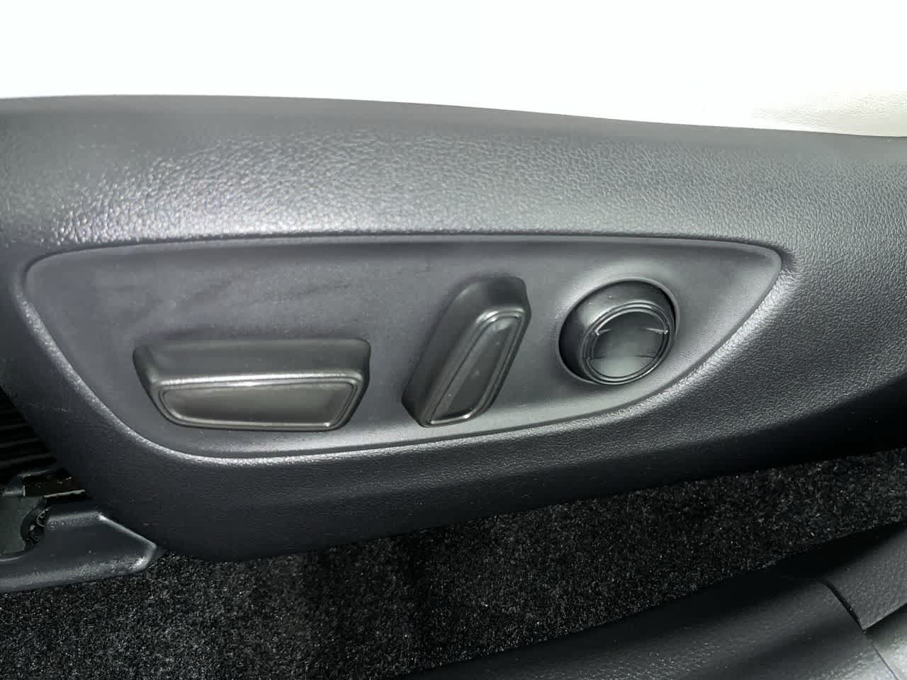 Used 2023 Toyota RAV4 XLE Premium AWD/4WD image 14